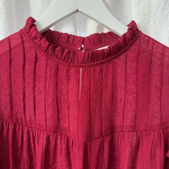 Nanette Lepore Burgundy Flutter Sleeve Top sz L - Picture 3 of 6